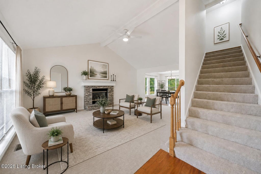 Photo of 5009 Oakbrook Dr, Louisville, KY 40245 (MLS # 1724221)