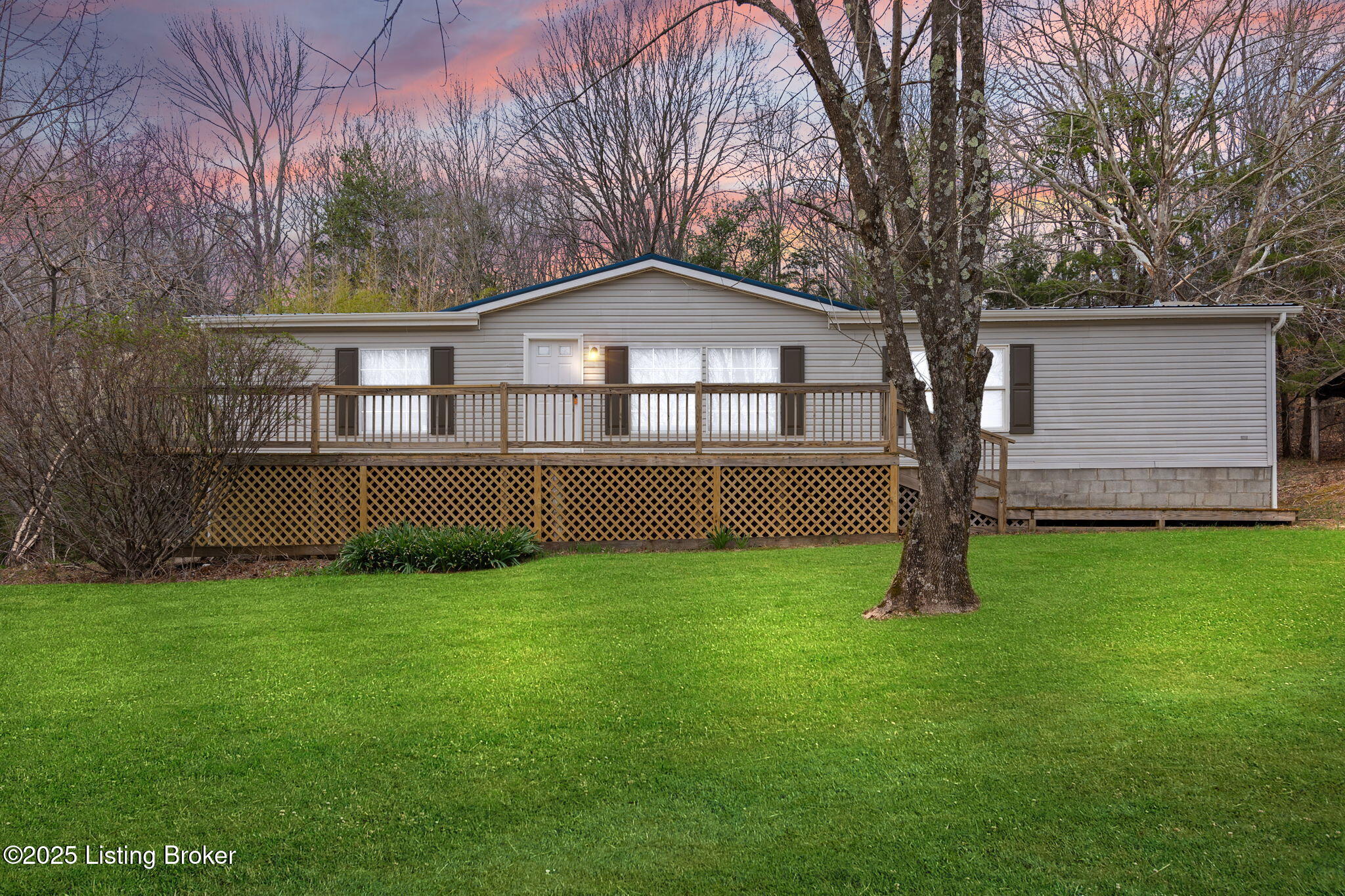 820 Mammoth Cave Rd, Brownsville, Pennsylvania image 2
