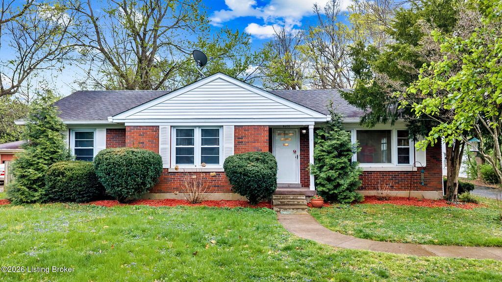 Photo of 8600 Perry Rd, Louisville, KY 40222 (MLS # 1713297)