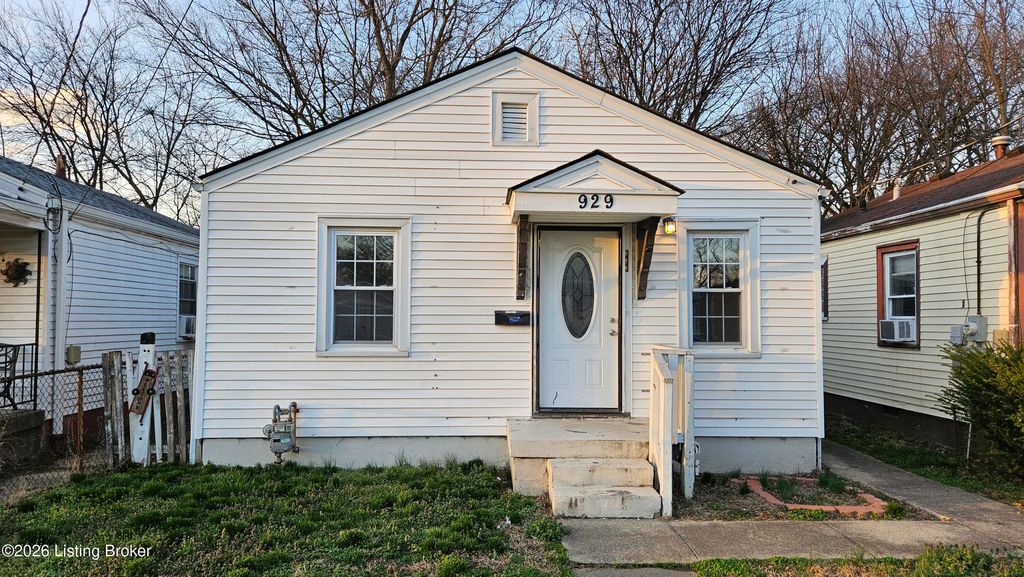 Photo of 929 Beecher St, Louisville, KY 40215 (MLS # 1710787)