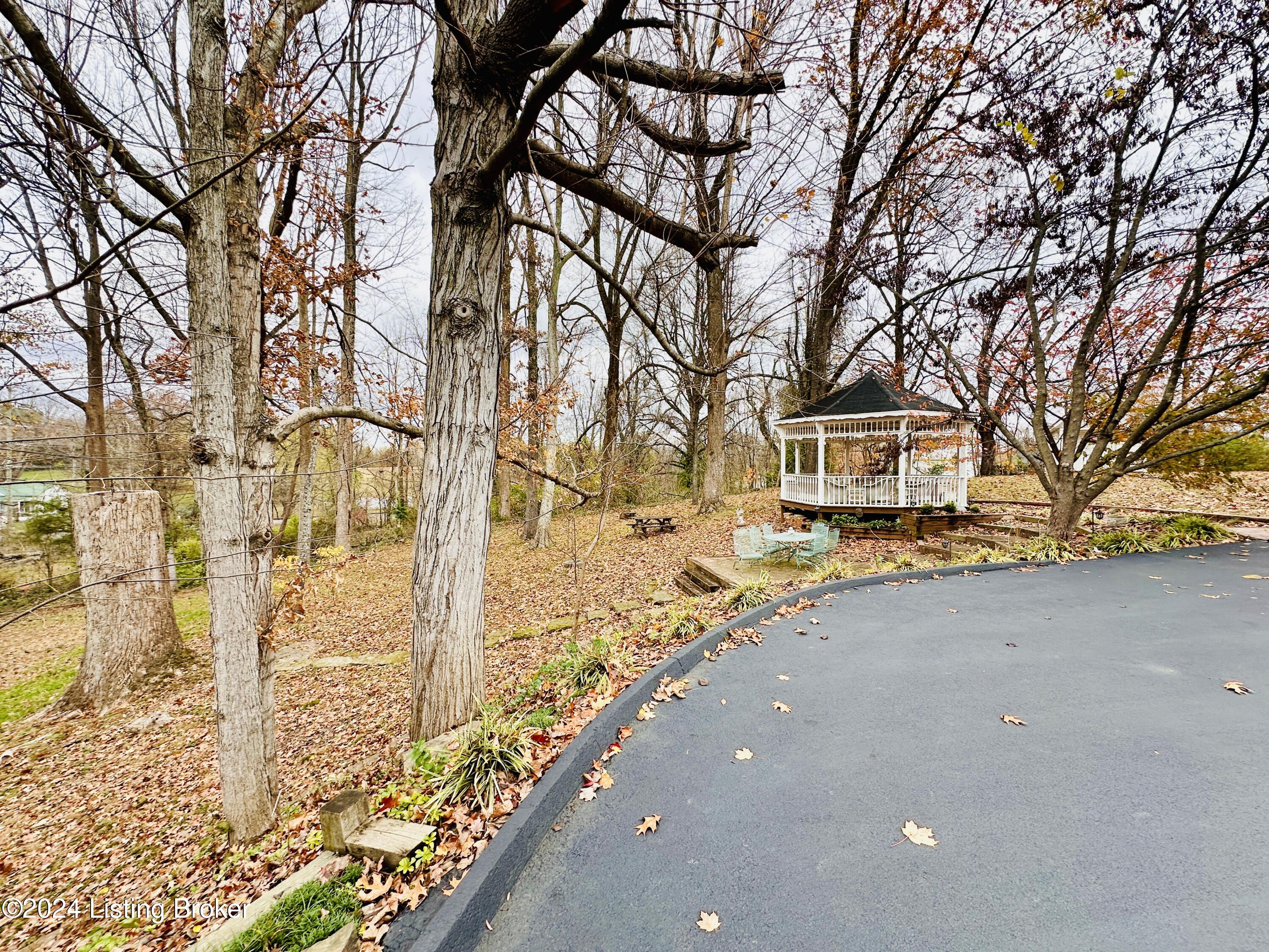 205 W Chestnut St, Leitchfield, Kentucky image 21