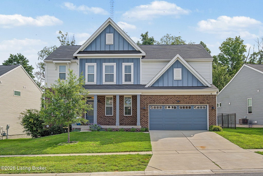 Photo of 18105 Bridle Run Dr, Louisville, KY 40245 (MLS # 1724446)