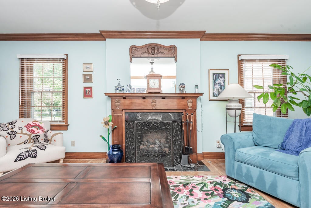 Photo of 4549 Southern Pkwy, Louisville, KY 40214 (MLS # 1728015)
