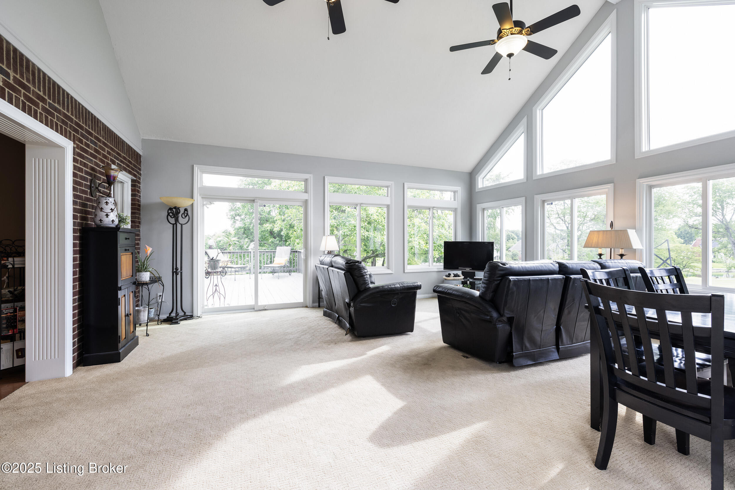 10916 Lake Vista Ct, Louisville, Kentucky image 19