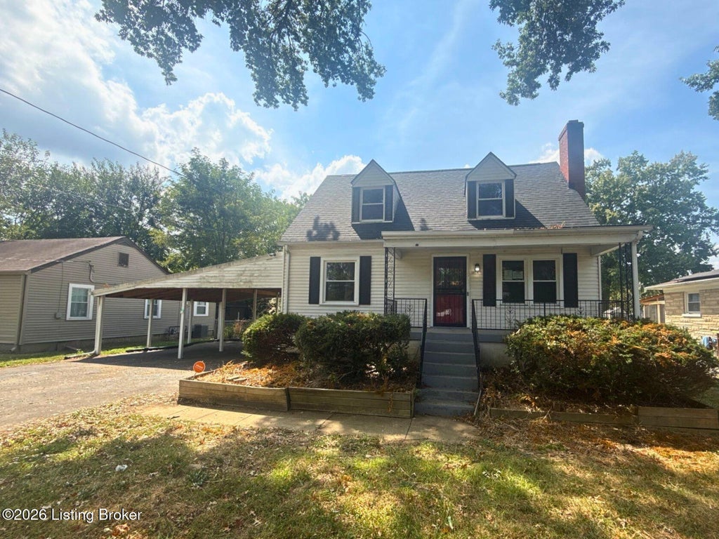 Photo of 3024 Hartlage Ct, Louisville, KY 40216 (MLS # 1728911)