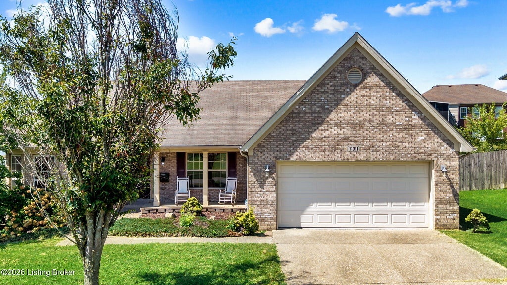 Photo of 11911 Washington Green Rd, Louisville, KY 40229 (MLS # 1727475)