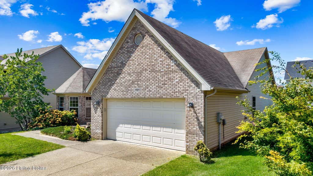 Photo of 11911 Washington Green Rd, Louisville, KY 40229 (MLS # 1727475)