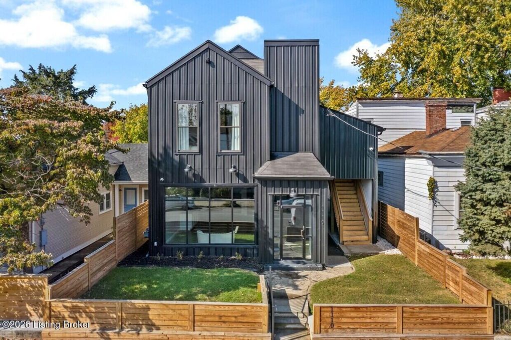 Photo of 1110 Logan St, Louisville, KY 40204 (MLS # 1712032)