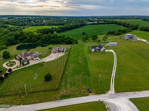 Vacant Land For Sale - 2470 Burks Branch Rd<br/> Shelbyville, KY 40065
