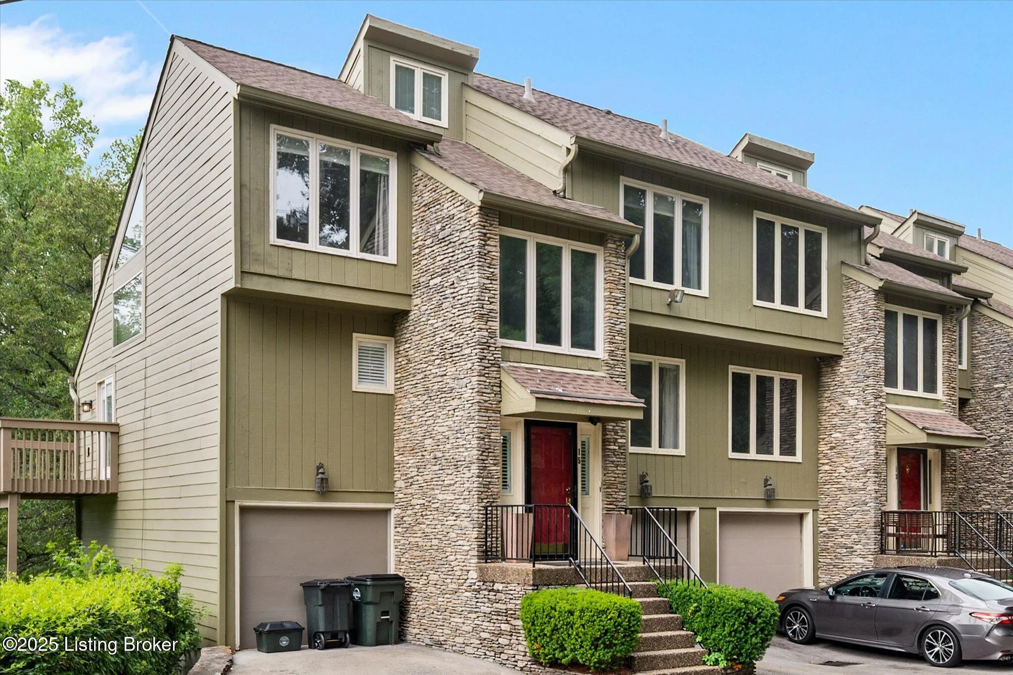 Prospect, Kentucky 40059, United States, 4 Bedrooms Bedrooms, ,3 BathroomsBathrooms,Residential,Active,118867