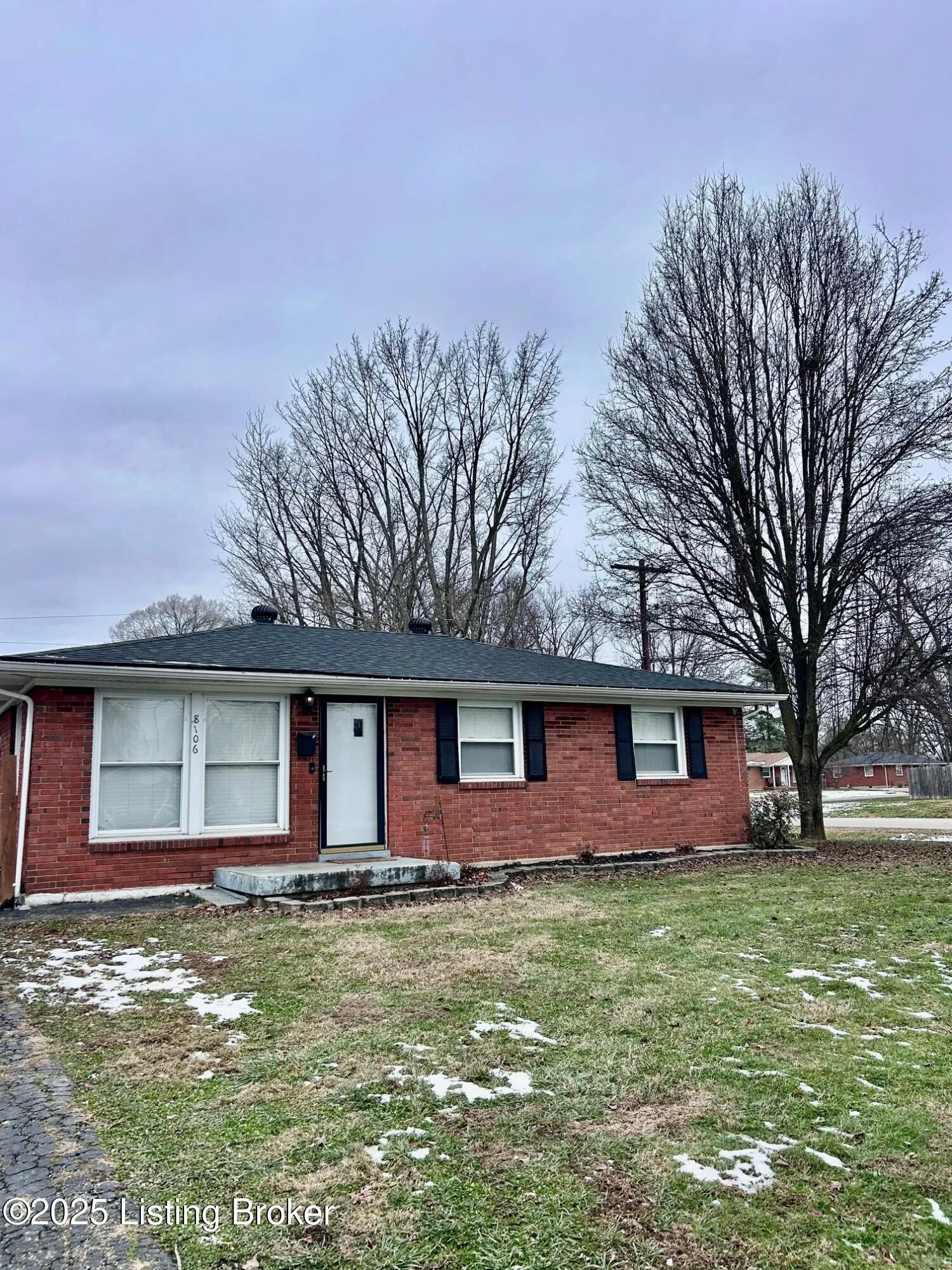 Louisville, Kentucky 40258, United States, 3 Bedrooms Bedrooms, ,1 BathroomBathrooms,Residential,Active,257132