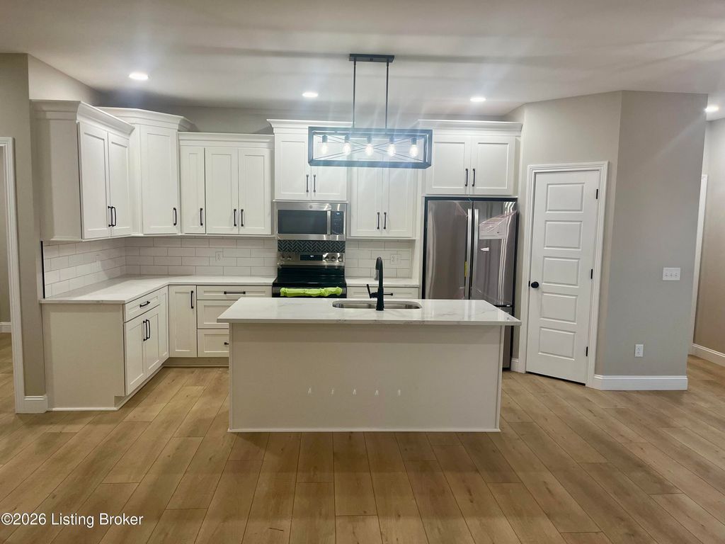 Photo of 308 Thompson Rd, Rineyville, KY 40162 (MLS # 1715749)