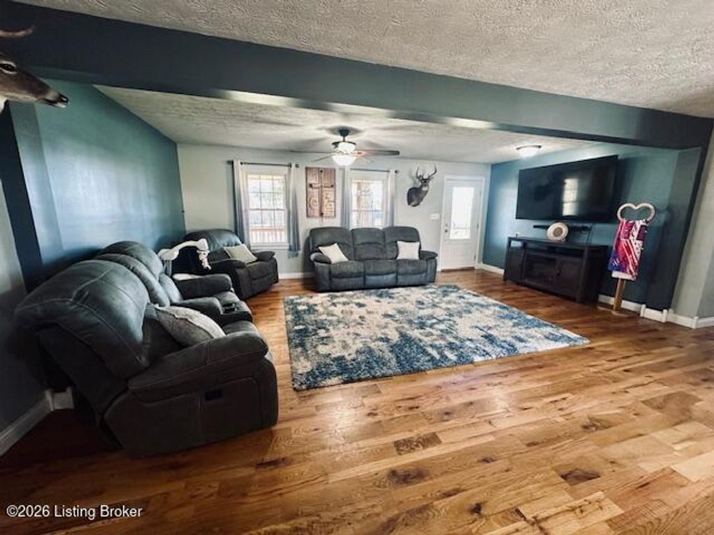 Photo of 341 Palomino Dr, Harrodsburg, KY 40330 (MLS # 1707254)