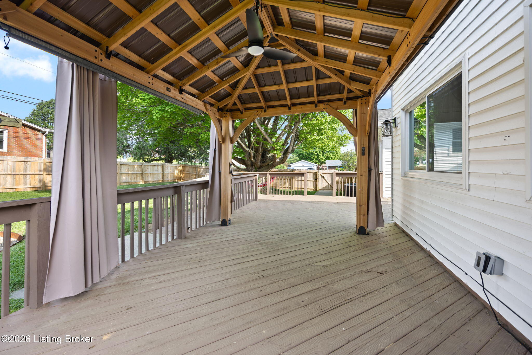 1107 Pawnee Dr