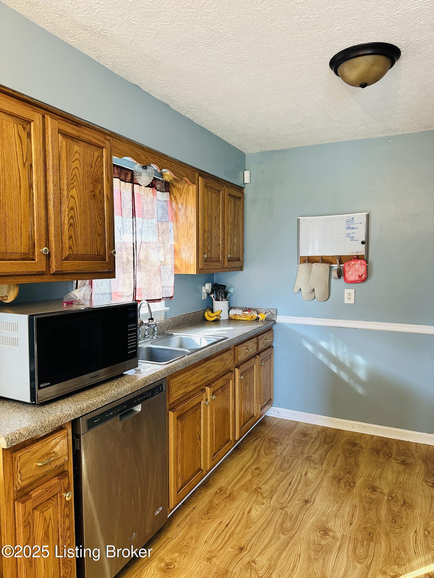 147 Lakeview Dr, Brandenburg, Kentucky image 3