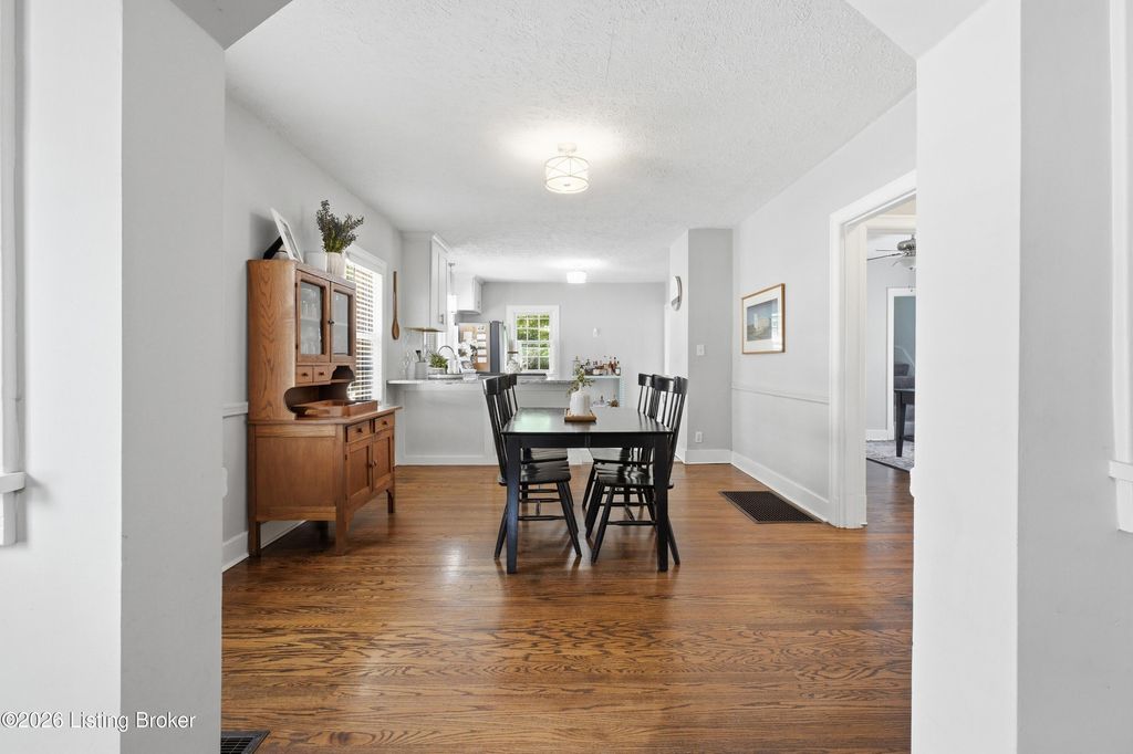 Photo of 411 Mccready Ave, Louisville, KY 40206 (MLS # 1716482)