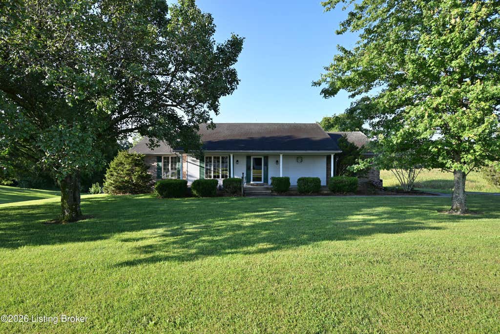 Photo of 290 Hochstrasser Rd, Elk Creek, KY 40071 (MLS # 1725212)