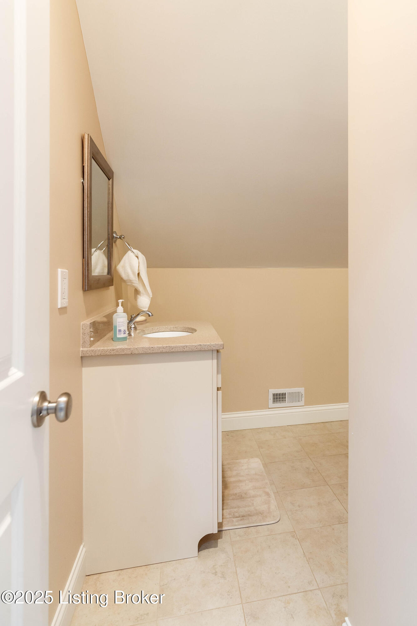 1822 Payne St, Louisville, Pennsylvania image 28