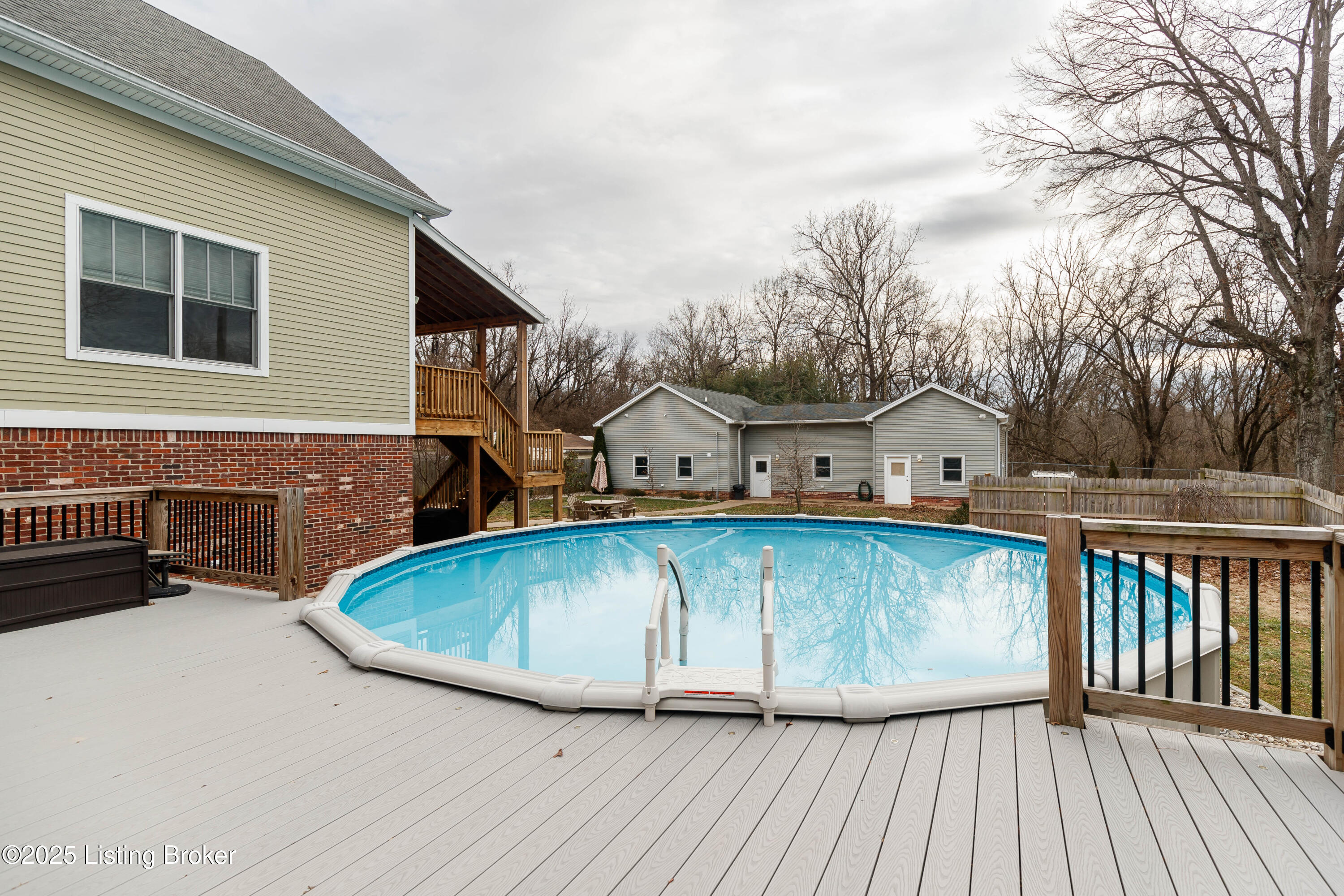1822 Payne St, Louisville, Pennsylvania image 8