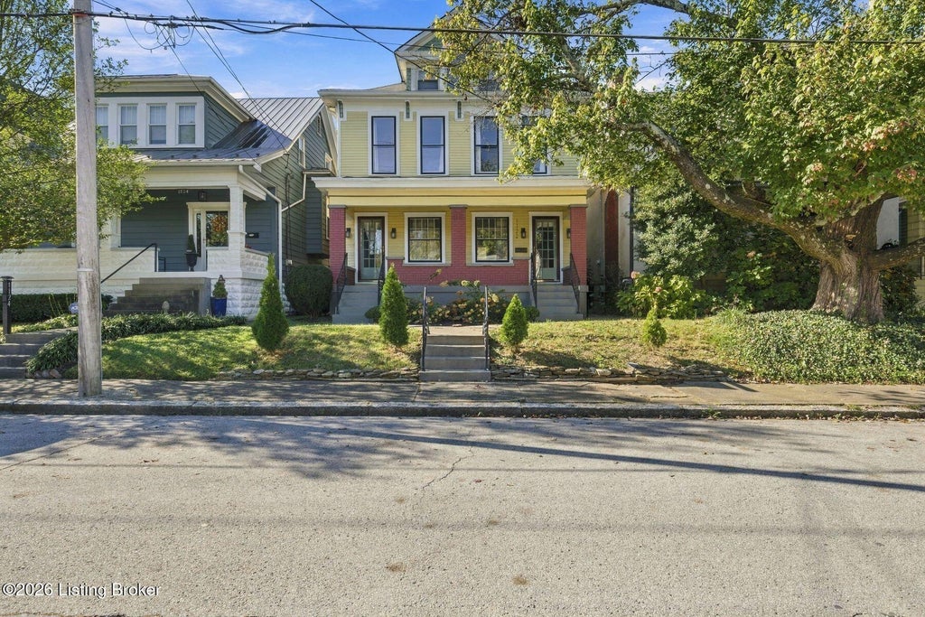 Photo of 1122 Hilliard Ave, Louisville, KY 40204 (MLS # 1732067)