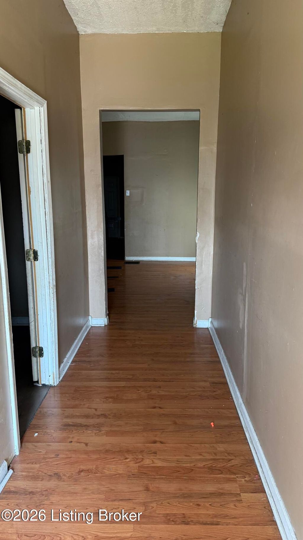 Photo of 3229 Garland Ave, Louisville, KY 40211 (MLS # 1712660)