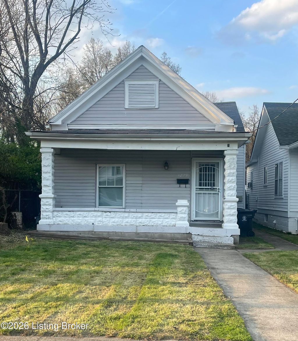 Photo of 3229 Garland Ave, Louisville, KY 40211 (MLS # 1712660)