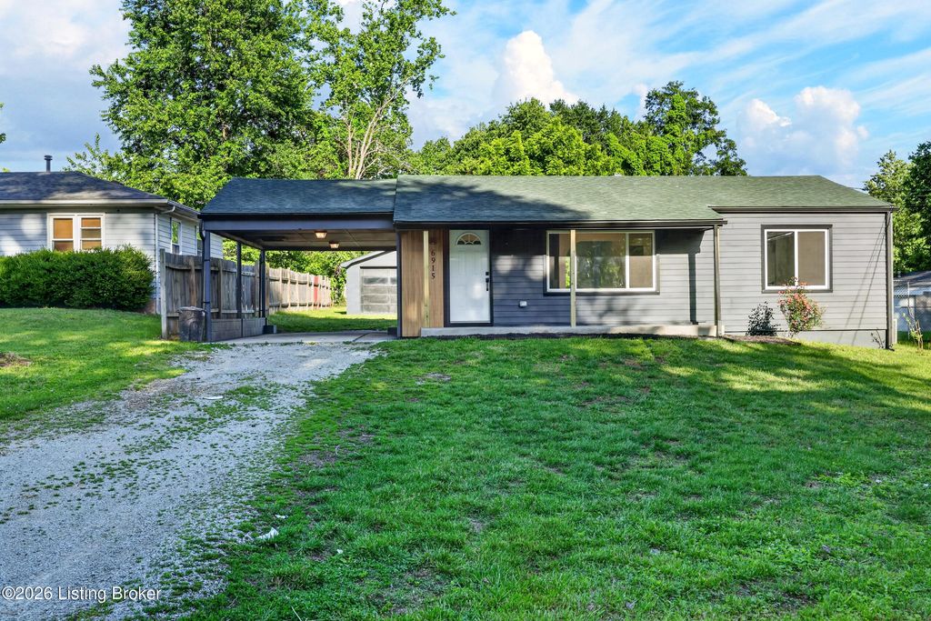 Photo of 6915 Triangle Dr, Louisville, KY 40214 (MLS # 1716909)