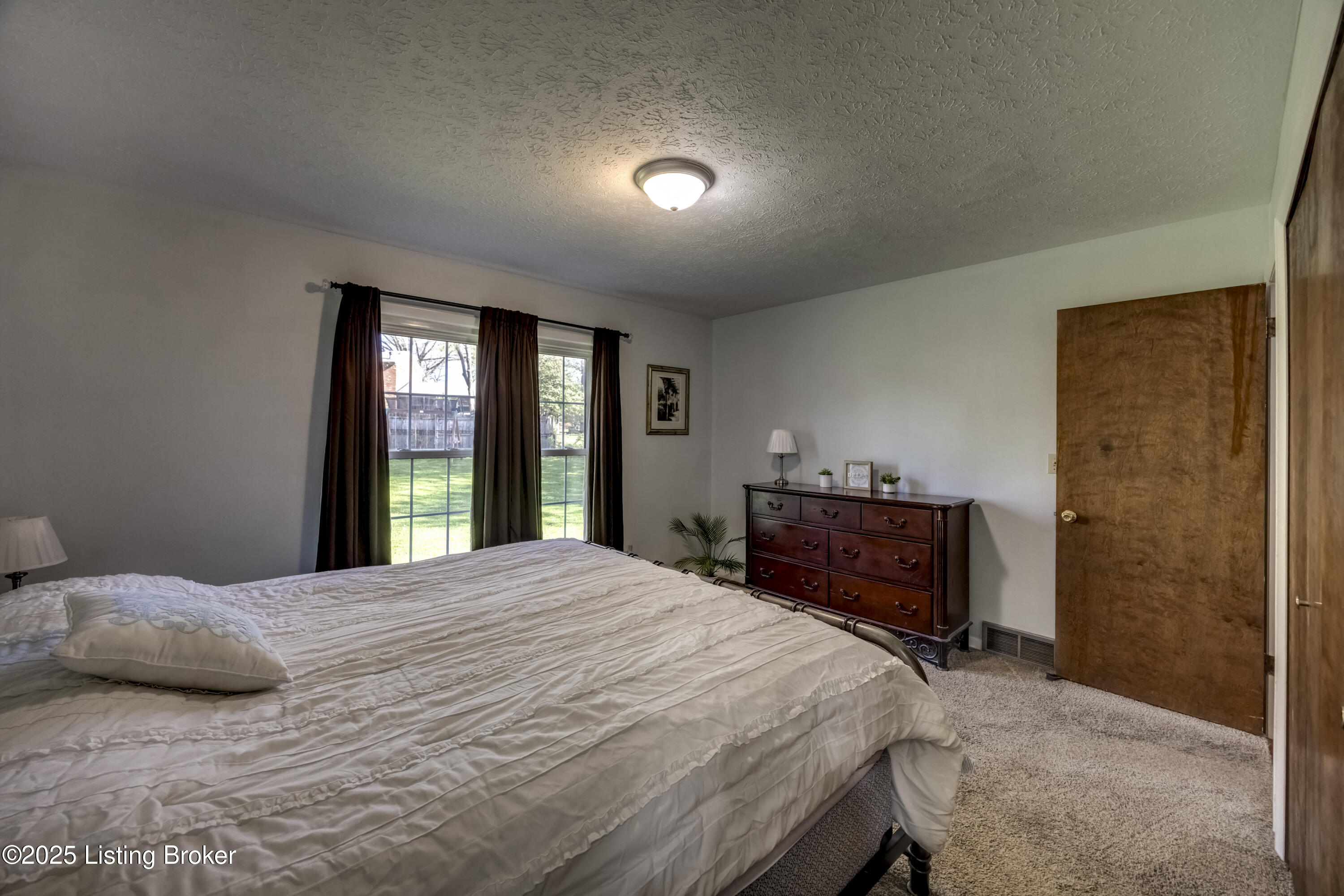 3910 Bayonne Ct, Louisville, Kentucky image 33