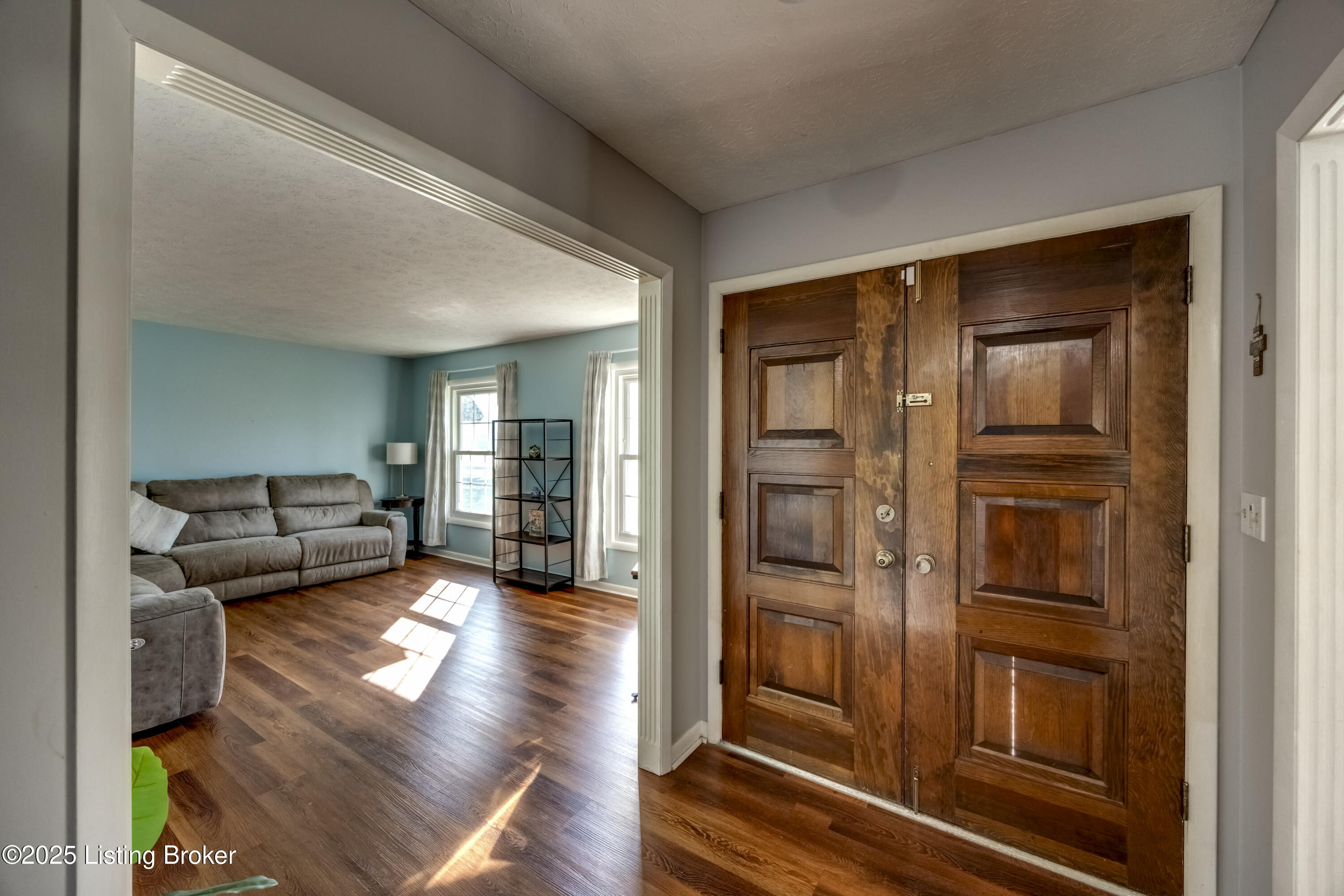 3910 Bayonne Ct, Louisville, Kentucky image 3