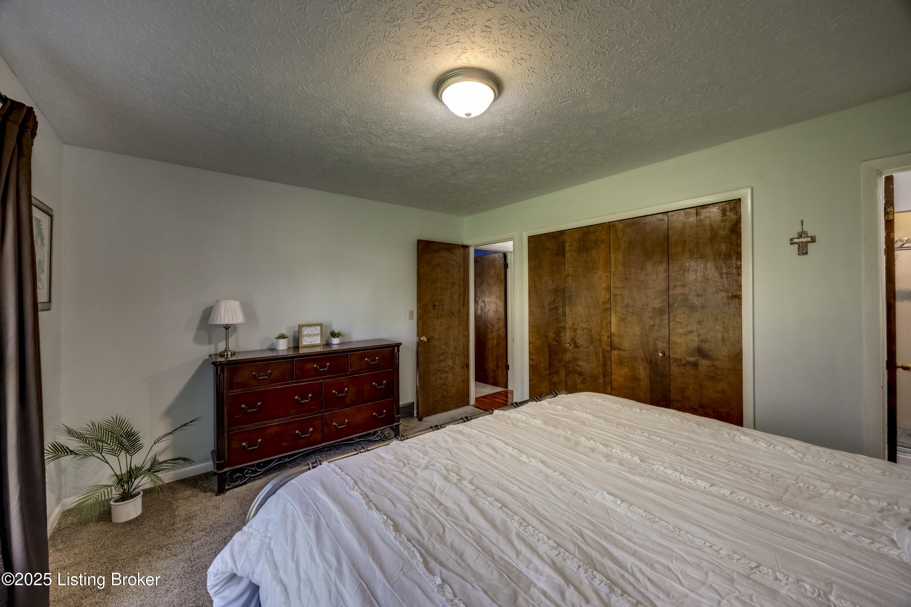 3910 Bayonne Ct, Louisville, Kentucky image 32