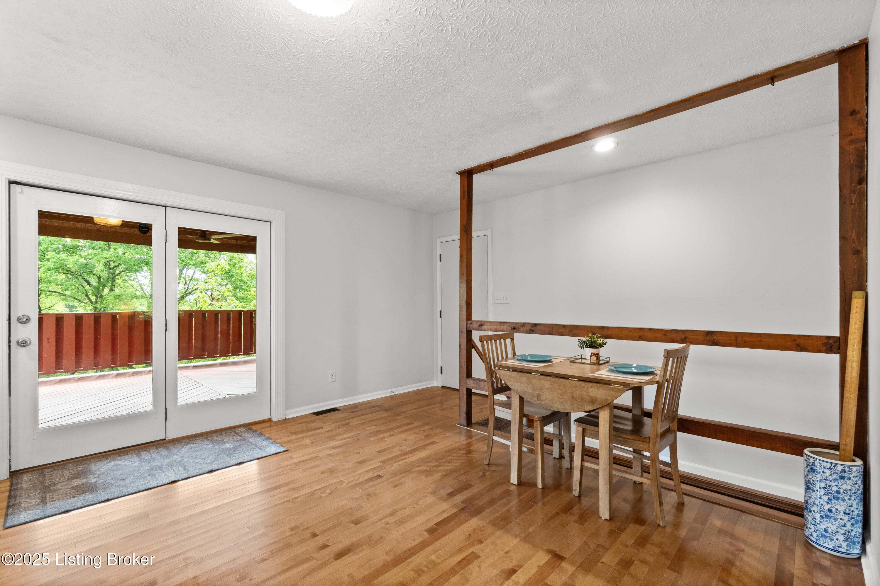 3304 S Camden Ln, Crestwood, Pennsylvania image 15