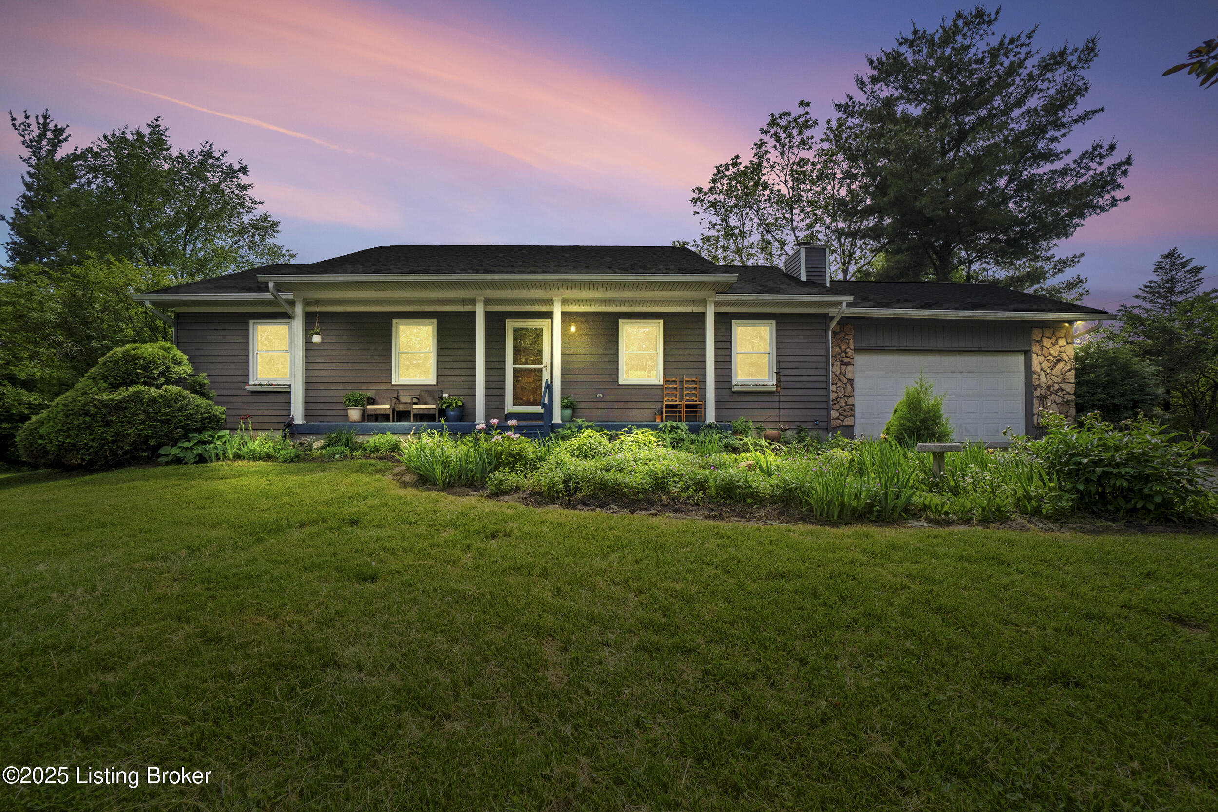3304 S Camden Ln, Crestwood, Pennsylvania image 1