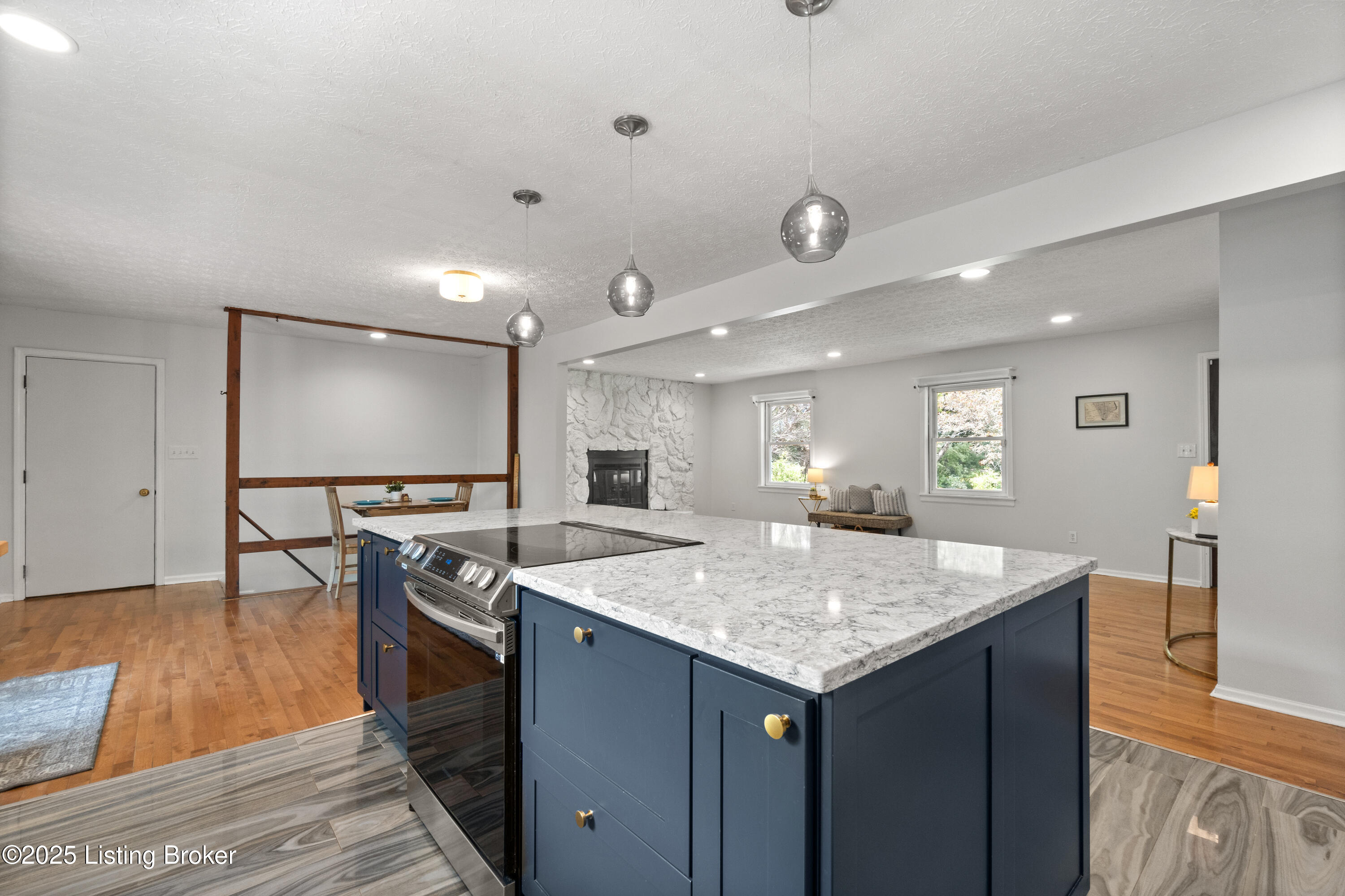 3304 S Camden Ln, Crestwood, Pennsylvania image 14