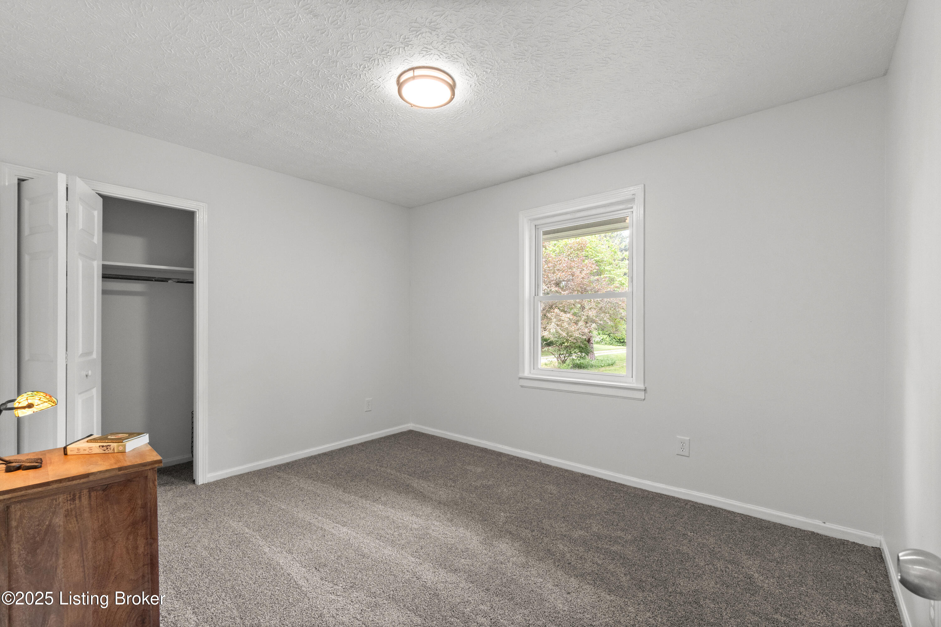 3304 S Camden Ln, Crestwood, Pennsylvania image 20