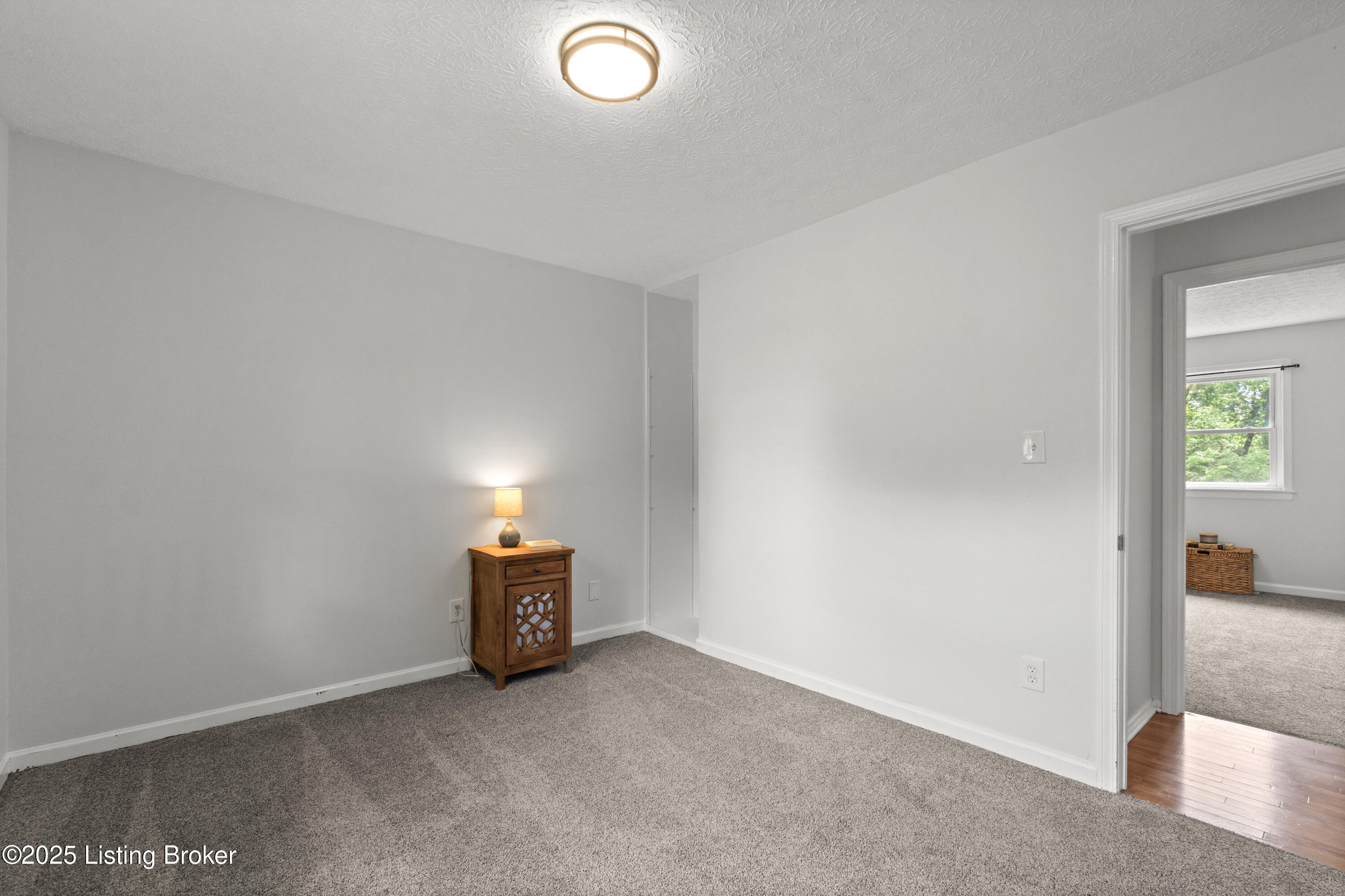 3304 S Camden Ln, Crestwood, Pennsylvania image 32