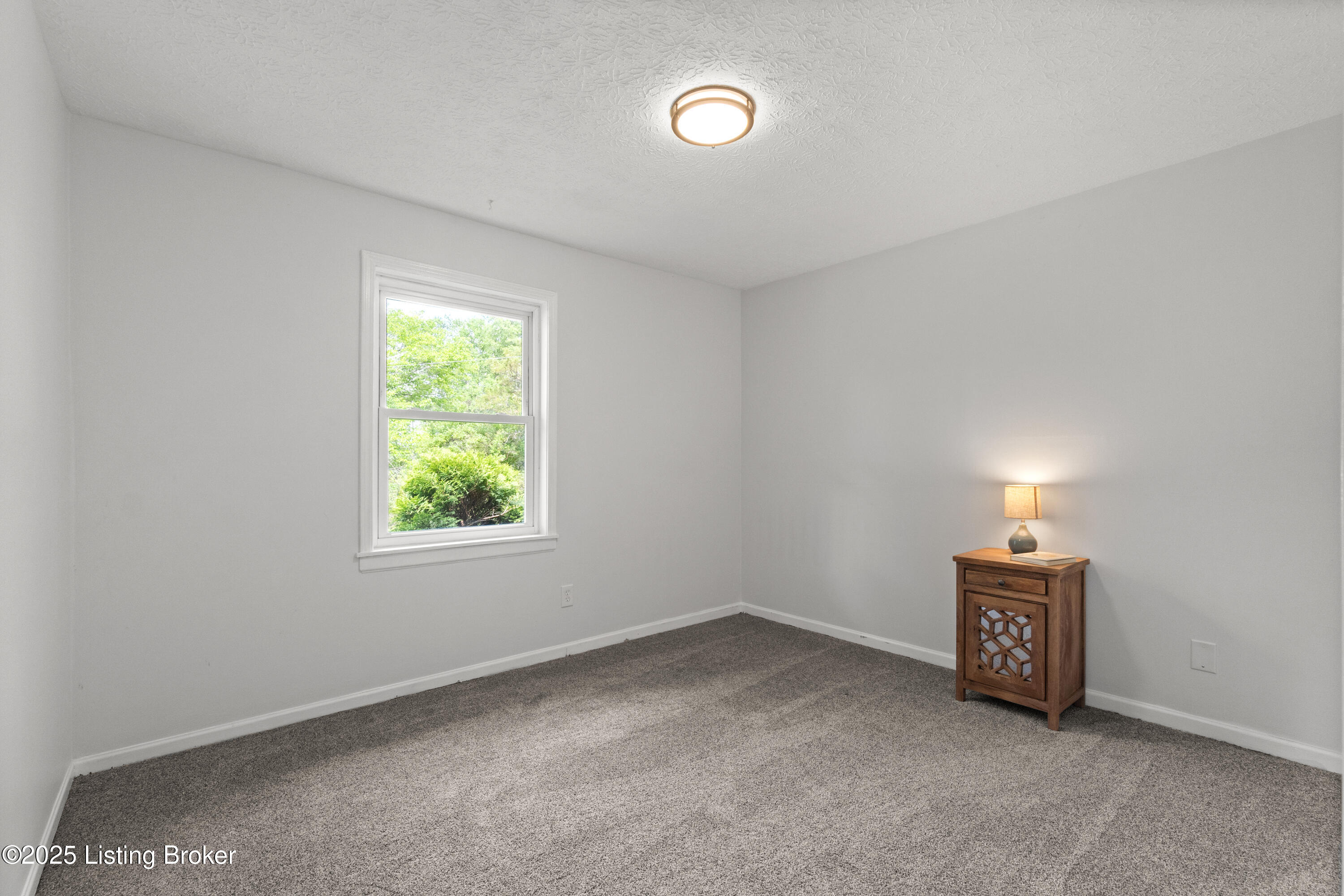3304 S Camden Ln, Crestwood, Pennsylvania image 31