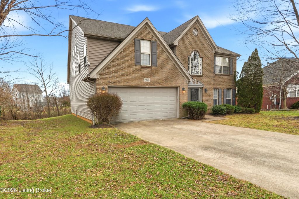 Photo of 11435 Top Walnut Loop, Louisville, KY 40229 (MLS # 1707289)