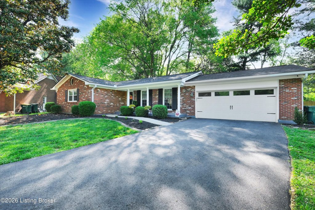 Photo of 3801 Therina Way, Louisville, KY 40241 (MLS # 1715335)