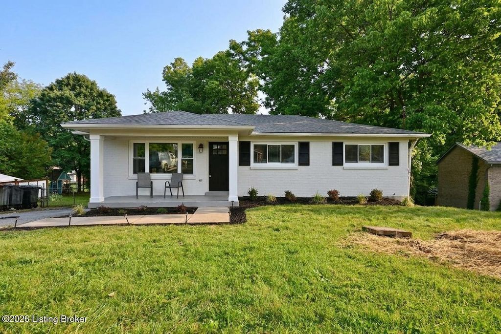 Photo of 5921 Bluestone Rd, Louisville, KY 40219 (MLS # 1717620)
