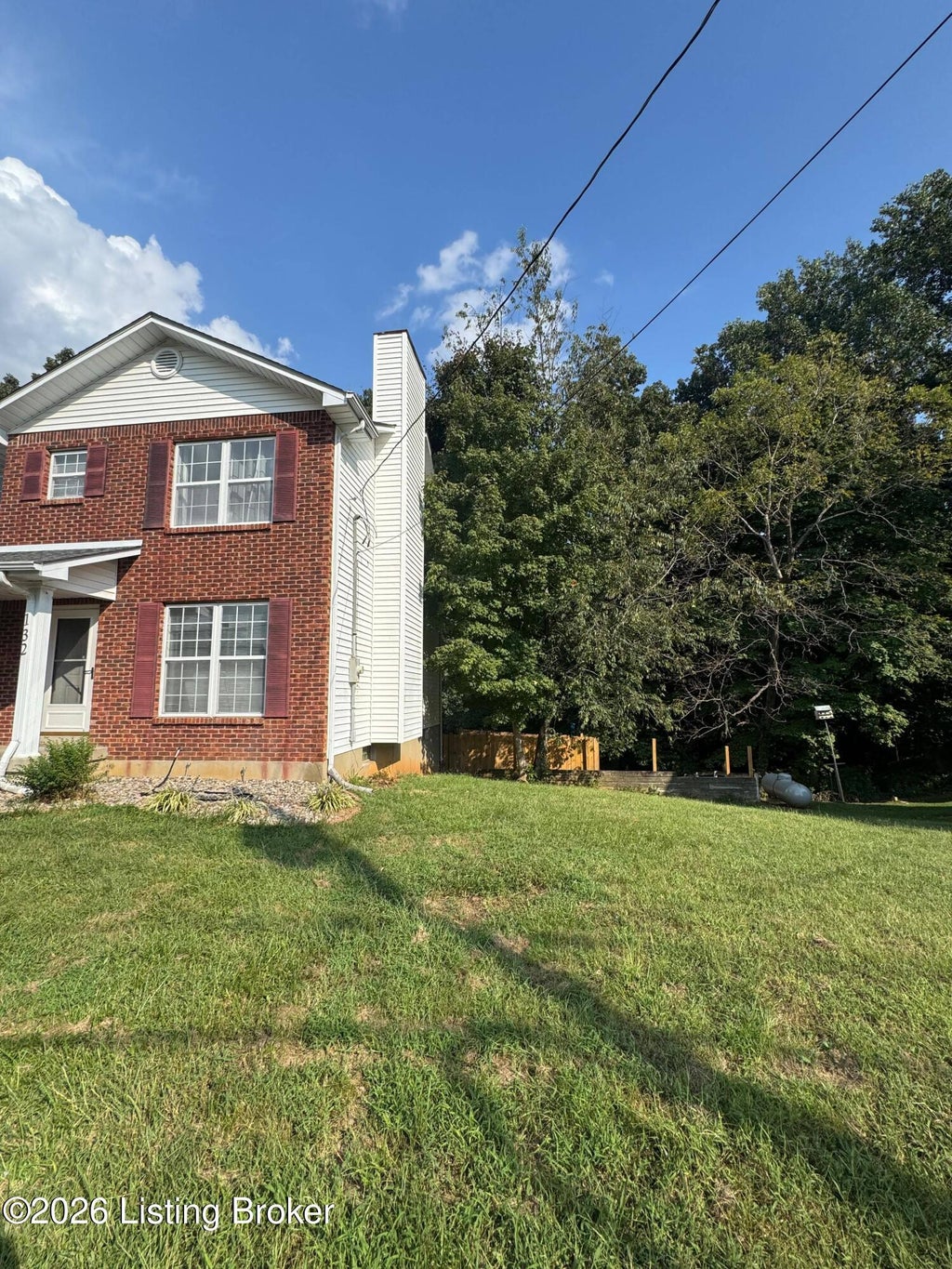 Photo of 132 Wintergreen Dr, Radcliff, KY 40160 (MLS # 1730441)