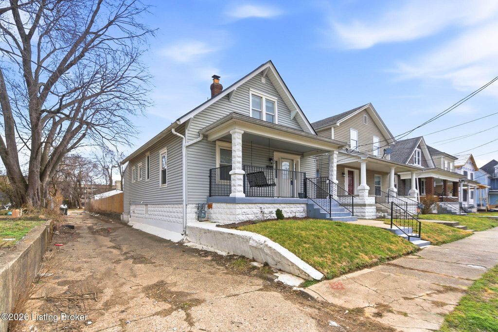 Photo of 2613 S 5th St, Louisville, KY 40208 (MLS # 1709989)