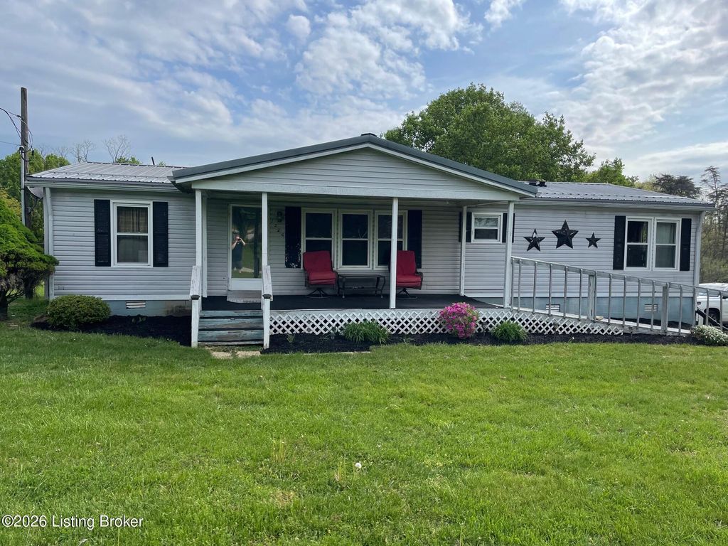 Photo of 1324 Cedar Grove Rd, Coxs Creek, KY 40013 (MLS # 1714307)