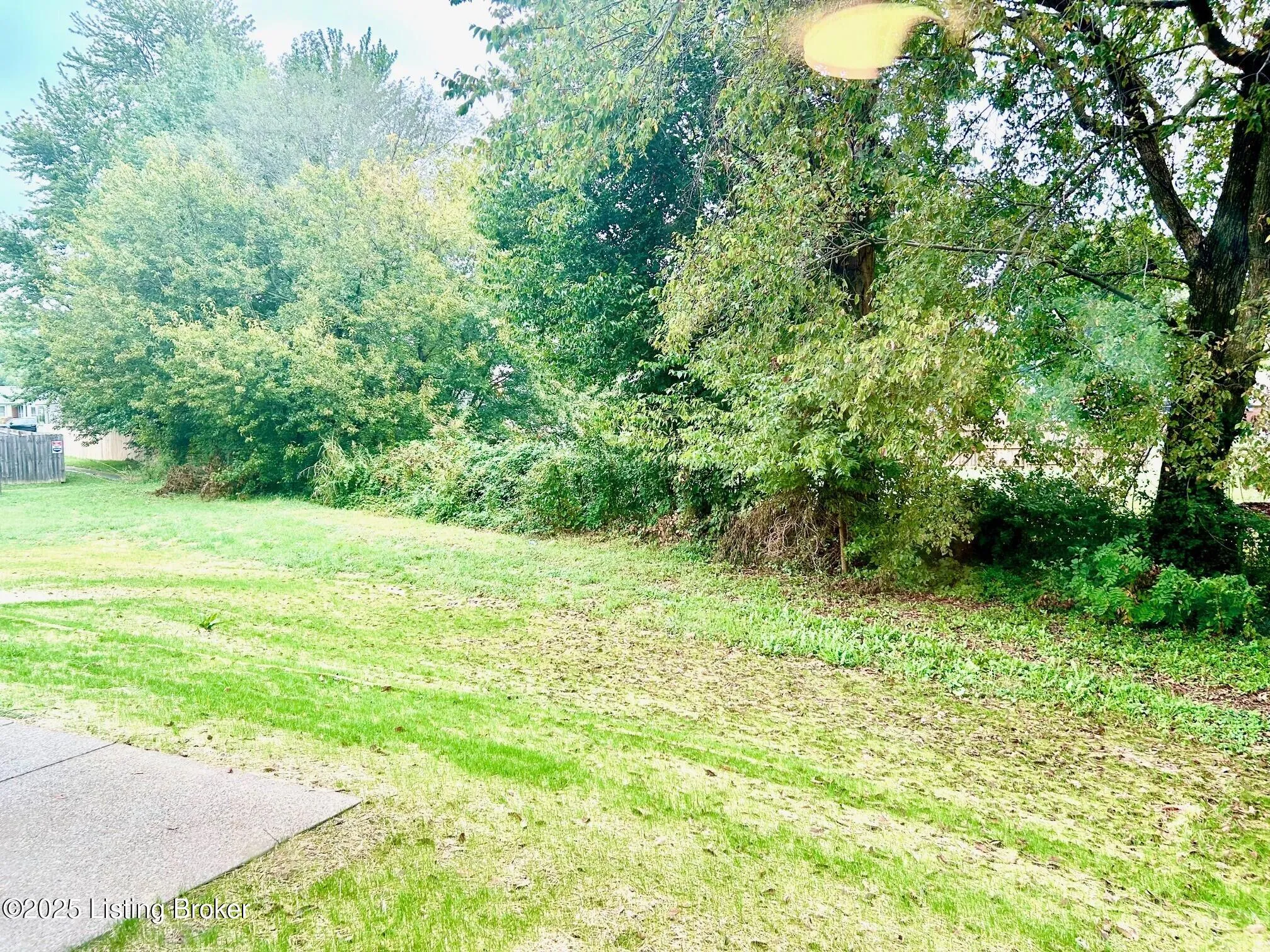 Louisville, Kentucky 40258, United States, 3 Bedrooms Bedrooms, ,2 BathroomsBathrooms,Residential,Active,135999