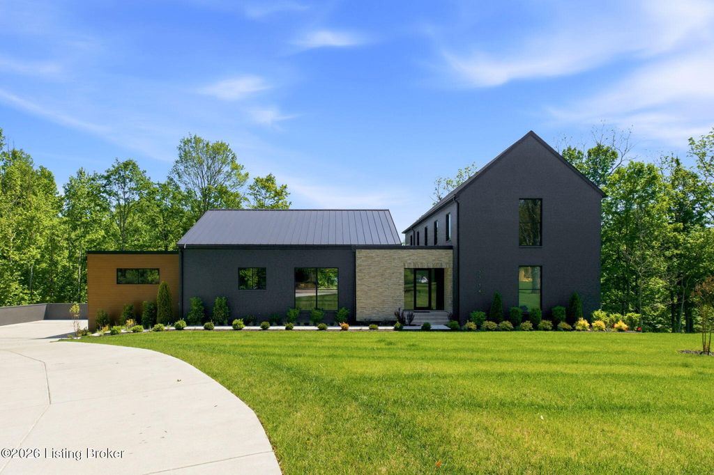Photo of 7734 Woodbridge Hill Ln, Prospect, KY 40059 (MLS # 1717397)