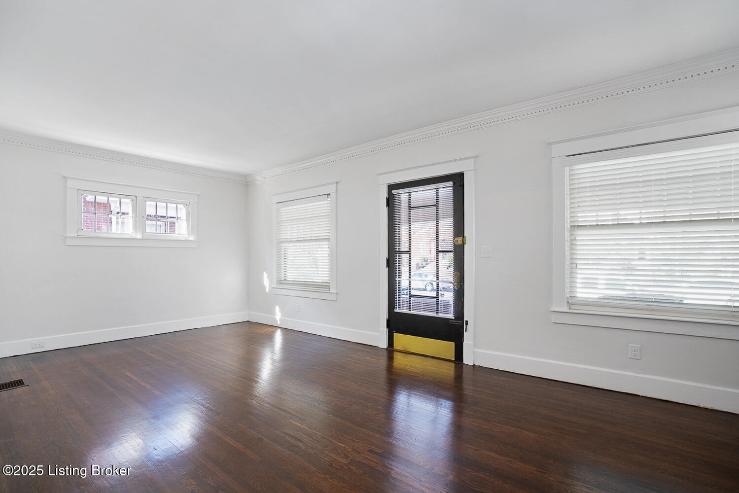 1846 Rutherford Ave, Louisville, Kentucky image 7
