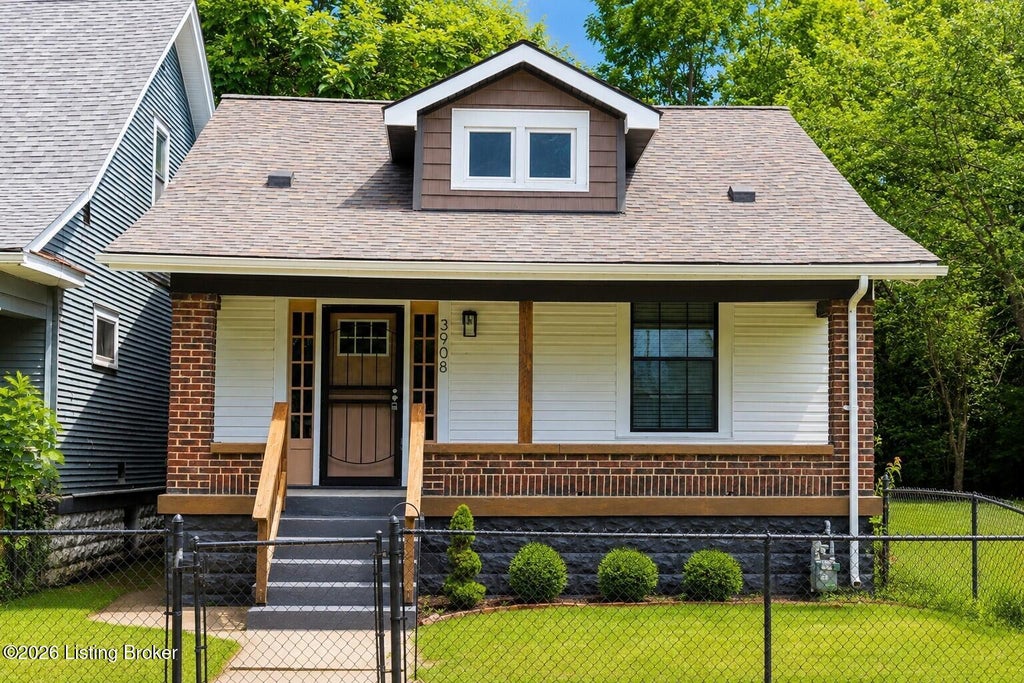 Photo of 3908 Vermont Ave, Louisville, KY 40211 (MLS # 1720558)