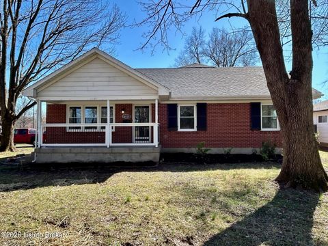 Photo of 4820 Hood Rd, Louisville, KY 40213 (MLS # 1710885)