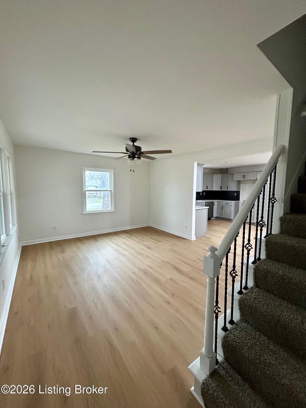 Photo of 4820 Hood Rd, Louisville, KY 40213 (MLS # 1710885)