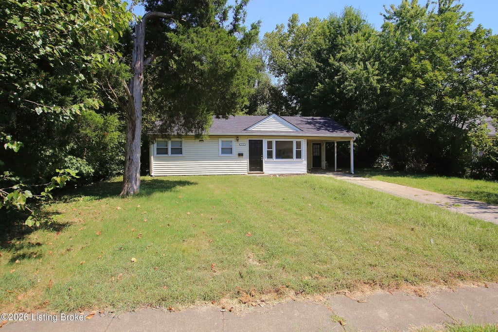 Photo of 7115 Ethan Allen Way, Louisville, KY 40272 (MLS # 1728019)