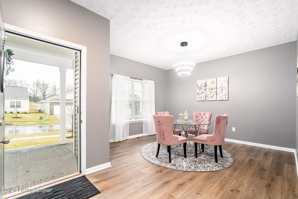 Photo of 16729 Taunton Vale Rd, Louisville, KY 40245 (MLS # 1710660)